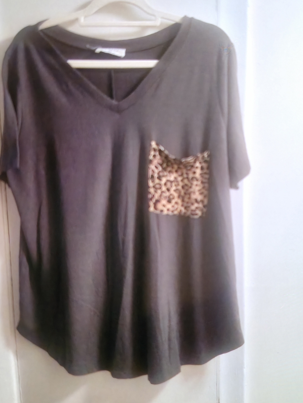 Zenana Outfitters Black V-Neck Tee with Leopard Pocket Accent